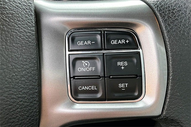 2024 RAM 1500 Classic Warlock Crew Cab 4x4 5'7' Box