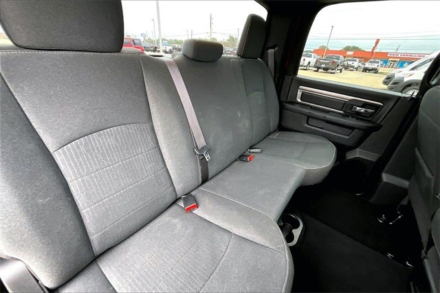 2024 RAM 1500 Classic Warlock Crew Cab 4x4 5'7' Box