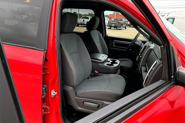 2024 RAM 1500 Classic Warlock Crew Cab 4x4 5'7' Box