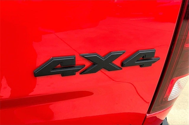 2024 RAM 1500 Classic Warlock Crew Cab 4x4 5'7' Box