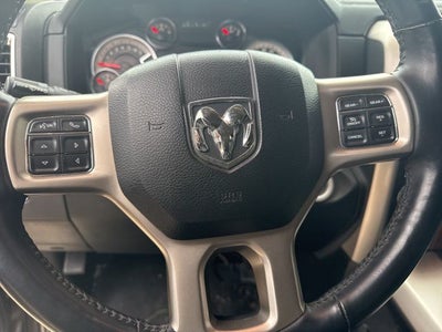 2018 RAM 1500 Laramie Crew Cab 4x4 5'7' Box