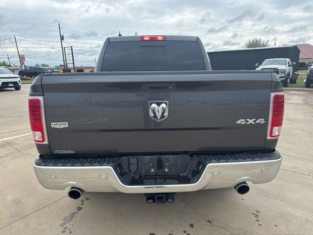 2018 RAM 1500 Laramie Crew Cab 4x4 5'7' Box