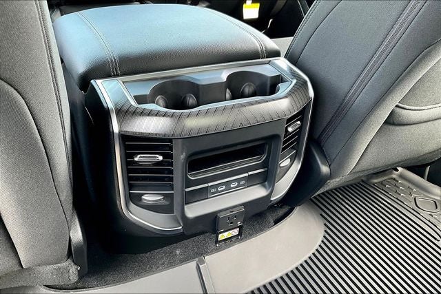 2026 RAM Ram 1500 RAM 1500 LONE STAR CREW CAB 4X2 5'7' BOX