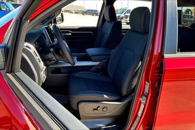 2026 RAM Ram 1500 RAM 1500 LONE STAR CREW CAB 4X2 5'7' BOX