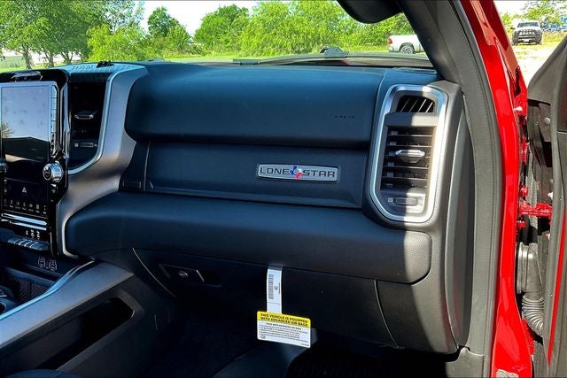 2026 RAM Ram 1500 RAM 1500 LONE STAR CREW CAB 4X2 5'7' BOX
