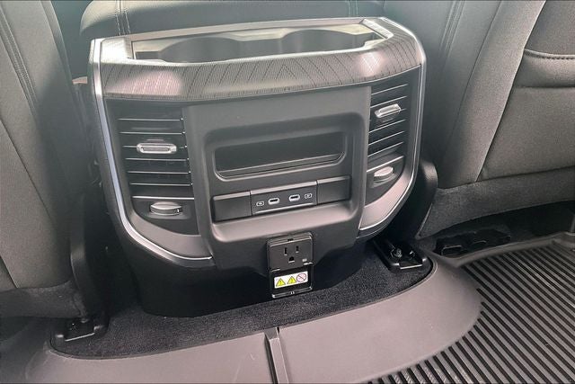 2026 RAM Ram 1500 RAM 1500 LONE STAR CREW CAB 4X2 5'7' BOX