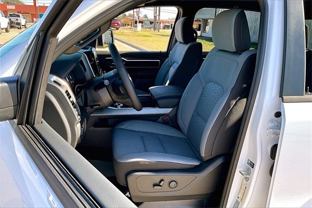 2026 RAM Ram 1500 RAM 1500 LONE STAR CREW CAB 4X2 5'7' BOX