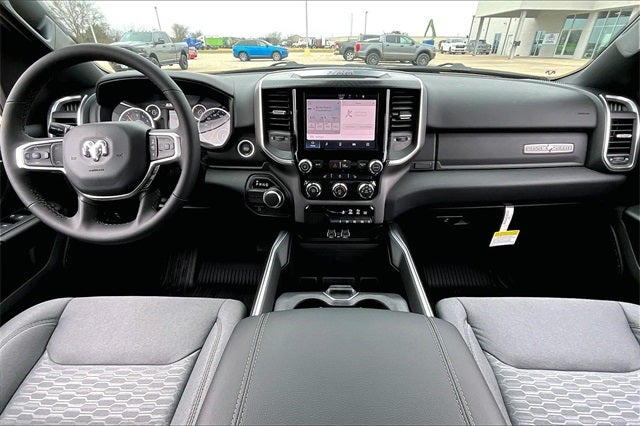 2026 RAM Ram 1500 RAM 1500 LONE STAR CREW CAB 4X2 5'7' BOX