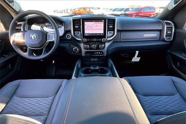 2026 RAM Ram 1500 RAM 1500 LONE STAR CREW CAB 4X2 5'7' BOX