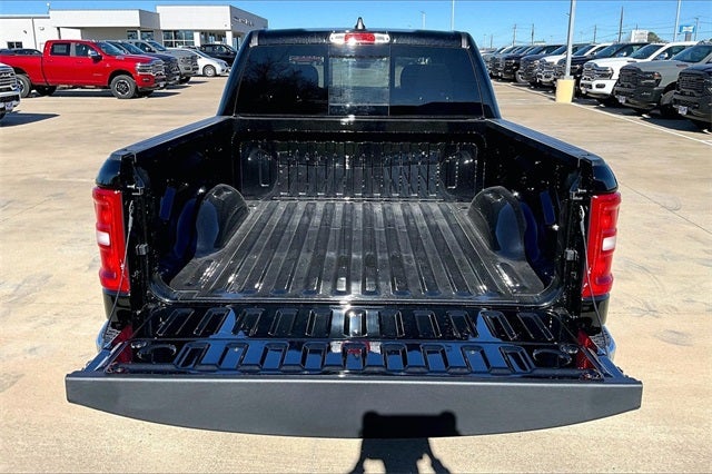 2026 RAM Ram 1500 RAM 1500 LONE STAR CREW CAB 4X2 5'7' BOX