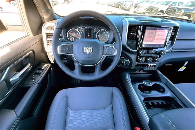 2026 RAM Ram 1500 RAM 1500 LONE STAR CREW CAB 4X2 5'7' BOX