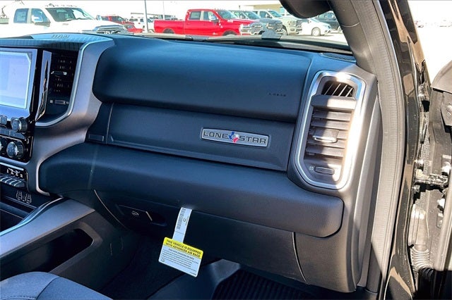 2026 RAM Ram 1500 RAM 1500 LONE STAR CREW CAB 4X2 5'7' BOX