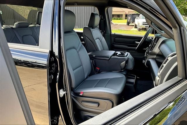 2026 RAM Ram 1500 RAM 1500 TRADESMAN CREW CAB 4X2 5'7' BOX