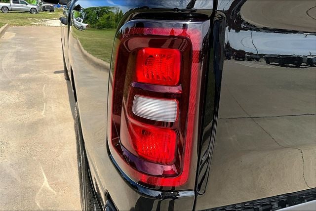 2026 RAM Ram 1500 RAM 1500 TRADESMAN CREW CAB 4X2 5'7' BOX