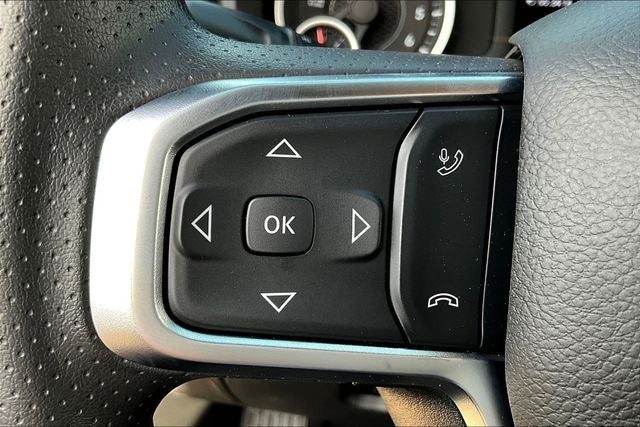 2026 RAM Ram 1500 RAM 1500 TRADESMAN CREW CAB 4X2 5'7' BOX