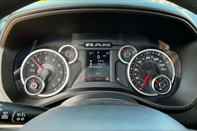 2026 RAM Ram 1500 RAM 1500 TRADESMAN CREW CAB 4X2 5'7' BOX