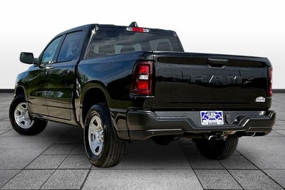 2026 RAM Ram 1500 RAM 1500 TRADESMAN CREW CAB 4X2 5'7' BOX