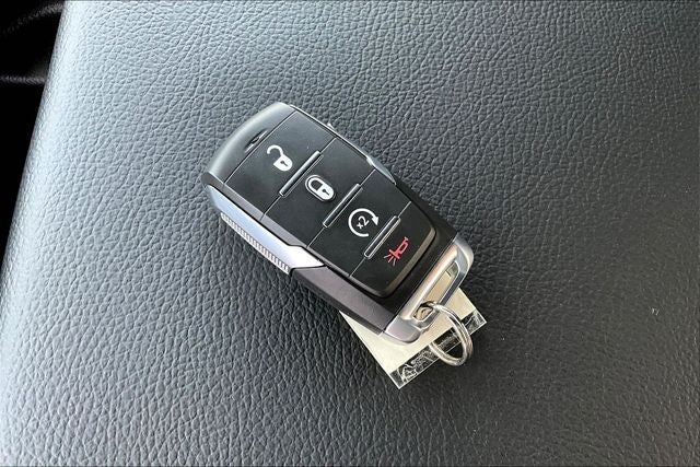 2026 RAM Ram 1500 RAM 1500 TRADESMAN CREW CAB 4X2 5'7' BOX