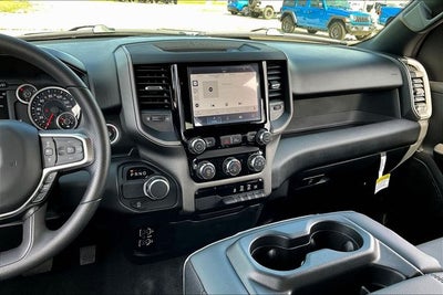 2026 RAM Ram 1500 RAM 1500 TRADESMAN CREW CAB 4X2 5'7' BOX