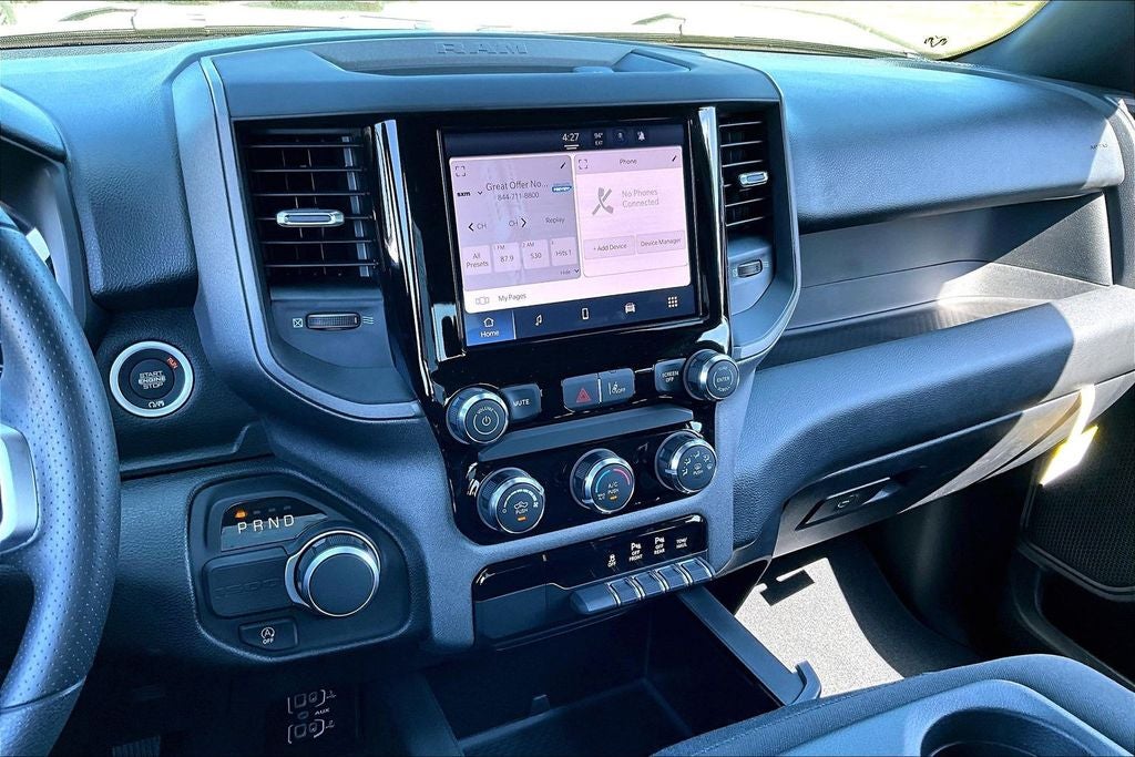 2026 RAM Ram 1500 RAM 1500 EXPRESS CREW CAB 4X2 5'7' BOX