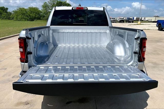 2026 RAM Ram 1500 RAM 1500 EXPRESS CREW CAB 4X2 5'7' BOX