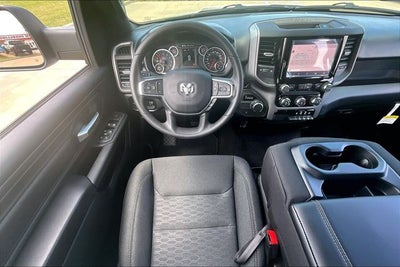 2026 RAM Ram 1500 RAM 1500 EXPRESS CREW CAB 4X2 5'7' BOX