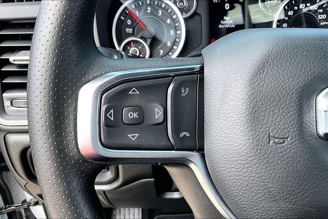 2026 RAM Ram 1500 RAM 1500 EXPRESS CREW CAB 4X2 5'7' BOX