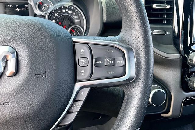 2026 RAM Ram 1500 RAM 1500 EXPRESS CREW CAB 4X2 5'7' BOX