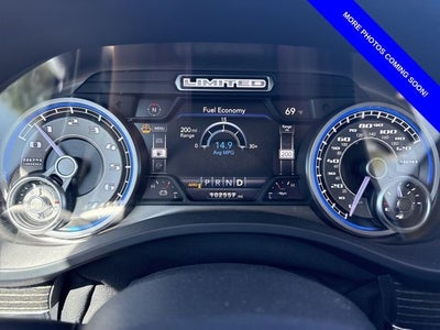 2022 RAM 1500 Limited Crew Cab 4x2 5'7' Box