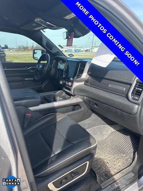 2022 RAM 1500 Laramie Crew Cab 4x2 5'7' Box