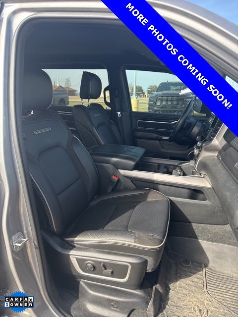 2022 RAM 1500 Laramie Crew Cab 4x2 5'7' Box