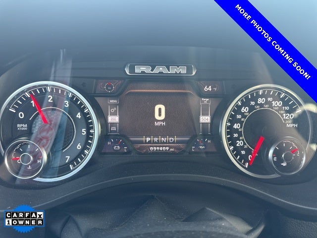 2022 RAM 1500 Laramie Crew Cab 4x2 5'7' Box