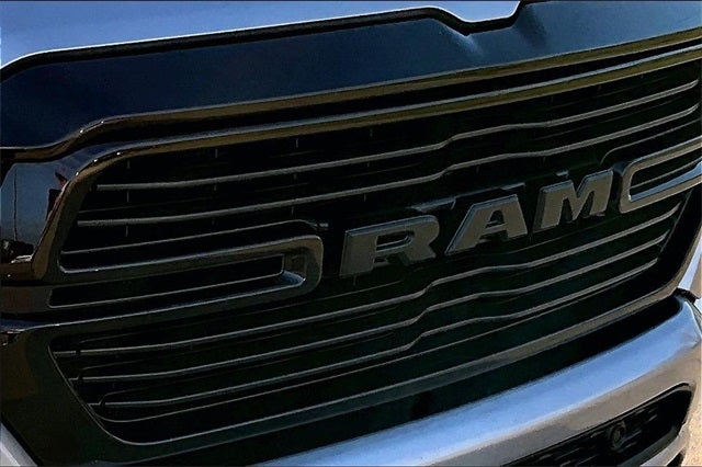 2022 RAM 1500 Laramie Crew Cab 4x2 5'7' Box