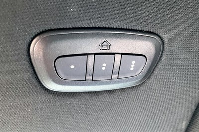 2022 RAM 1500 Laramie Crew Cab 4x2 5'7' Box