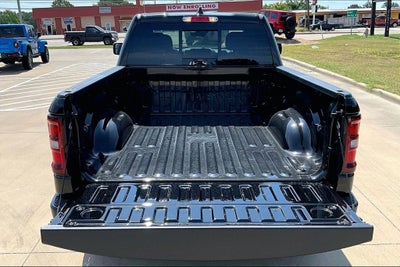 2026 RAM Ram 1500 RAM 1500 EXPRESS QUAD CAB 4X4 6'4' BOX