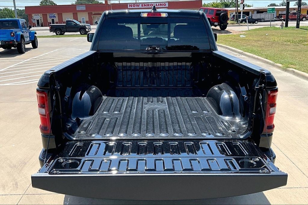 2026 RAM Ram 1500 RAM 1500 EXPRESS QUAD CAB 4X4 6'4' BOX