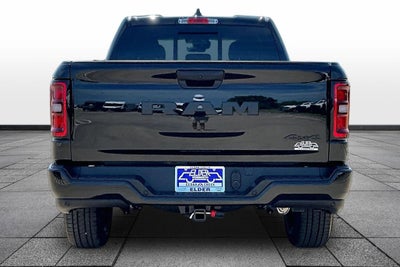 2026 RAM Ram 1500 RAM 1500 EXPRESS QUAD CAB 4X4 6'4' BOX