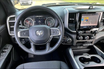 2026 RAM Ram 1500 RAM 1500 EXPRESS QUAD CAB 4X4 6'4' BOX