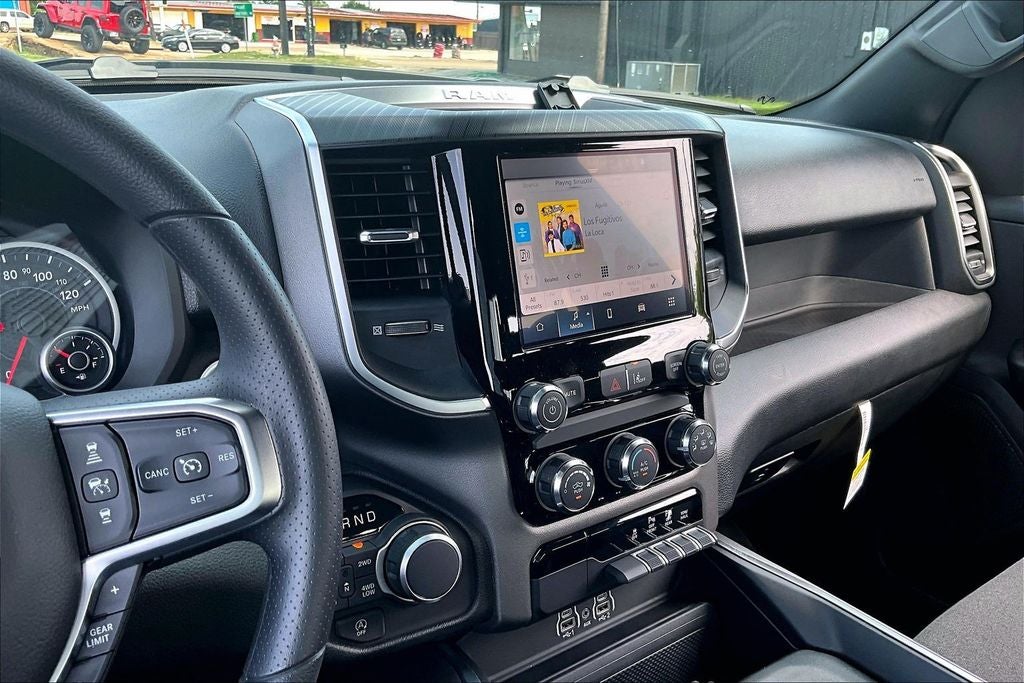 2026 RAM Ram 1500 RAM 1500 EXPRESS QUAD CAB 4X4 6'4' BOX