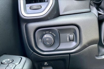 2026 RAM Ram 1500 RAM 1500 EXPRESS QUAD CAB 4X4 6'4' BOX