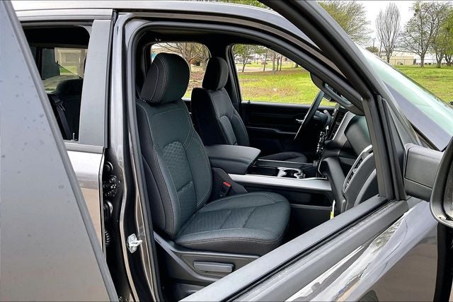 2026 RAM Ram 1500 RAM 1500 EXPRESS QUAD CAB 4X4 6'4' BOX