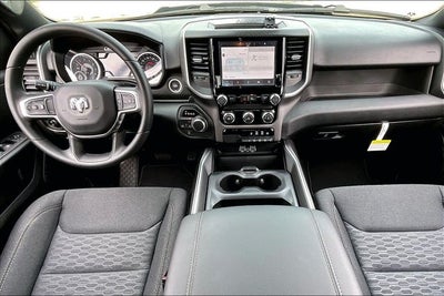 2026 RAM Ram 1500 RAM 1500 EXPRESS QUAD CAB 4X4 6'4' BOX