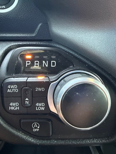 2022 RAM 1500 Lone Star Crew Cab 4x4 5'7' Box