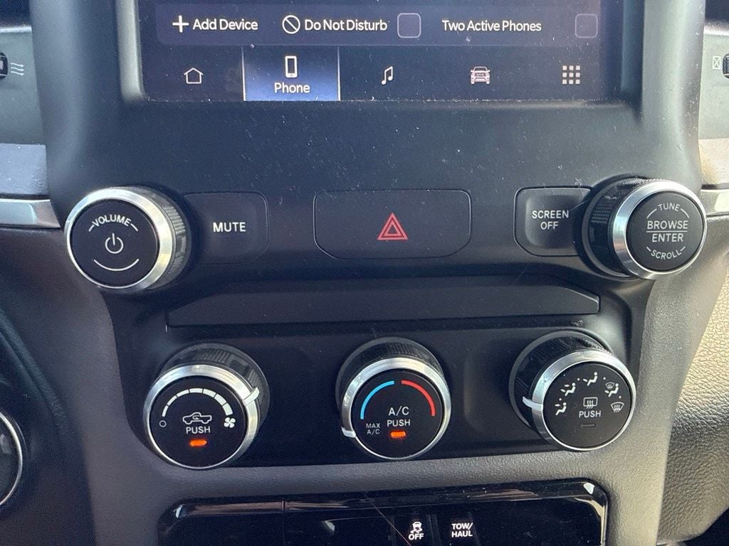 2022 RAM 1500 Lone Star Crew Cab 4x4 5'7' Box