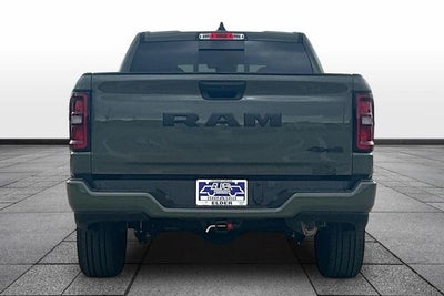 2026 RAM Ram 1500 RAM 1500 EXPRESS CREW CAB 4X4 5'7' BOX