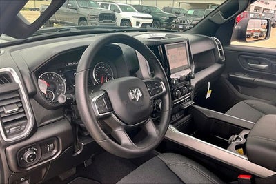 2026 RAM Ram 1500 RAM 1500 EXPRESS CREW CAB 4X4 5'7' BOX