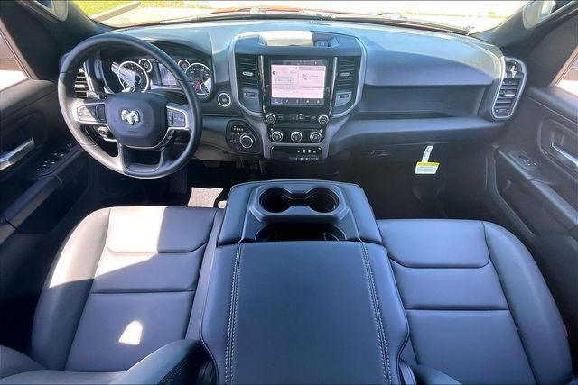 2026 RAM Ram 1500 RAM 1500 TRADESMAN CREW CAB 4X4 5'7' BOX