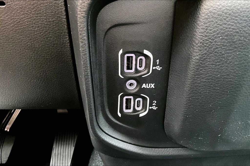 2026 RAM Ram 1500 RAM 1500 EXPRESS QUAD CAB 4X2 6'4' BOX