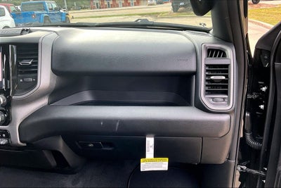 2026 RAM Ram 1500 RAM 1500 EXPRESS QUAD CAB 4X2 6'4' BOX
