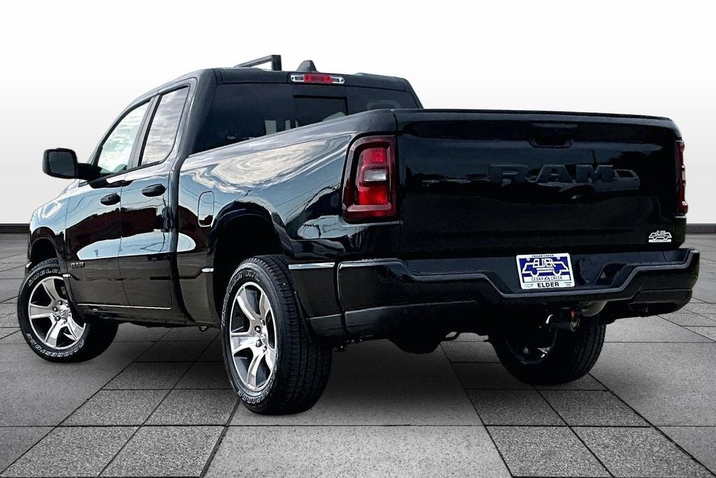 2026 RAM Ram 1500 RAM 1500 EXPRESS QUAD CAB 4X2 6'4' BOX